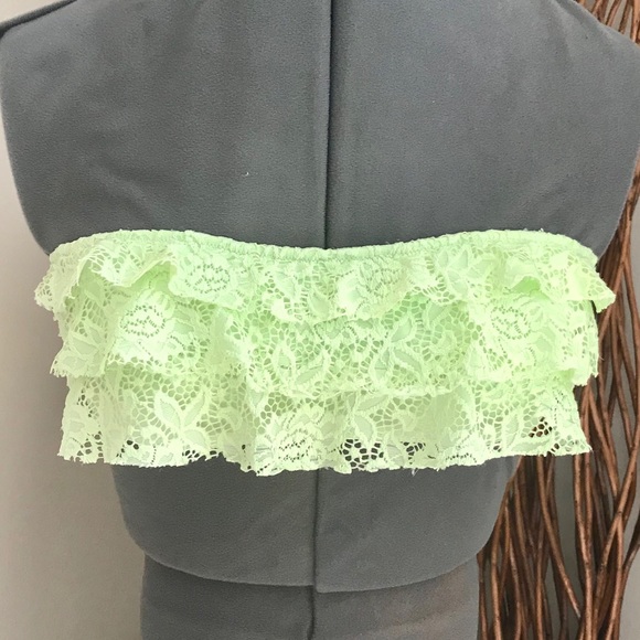 💵5 FOR $25💵 Victoria’s Secret Bikini Top Lime - Picture 1 of 2